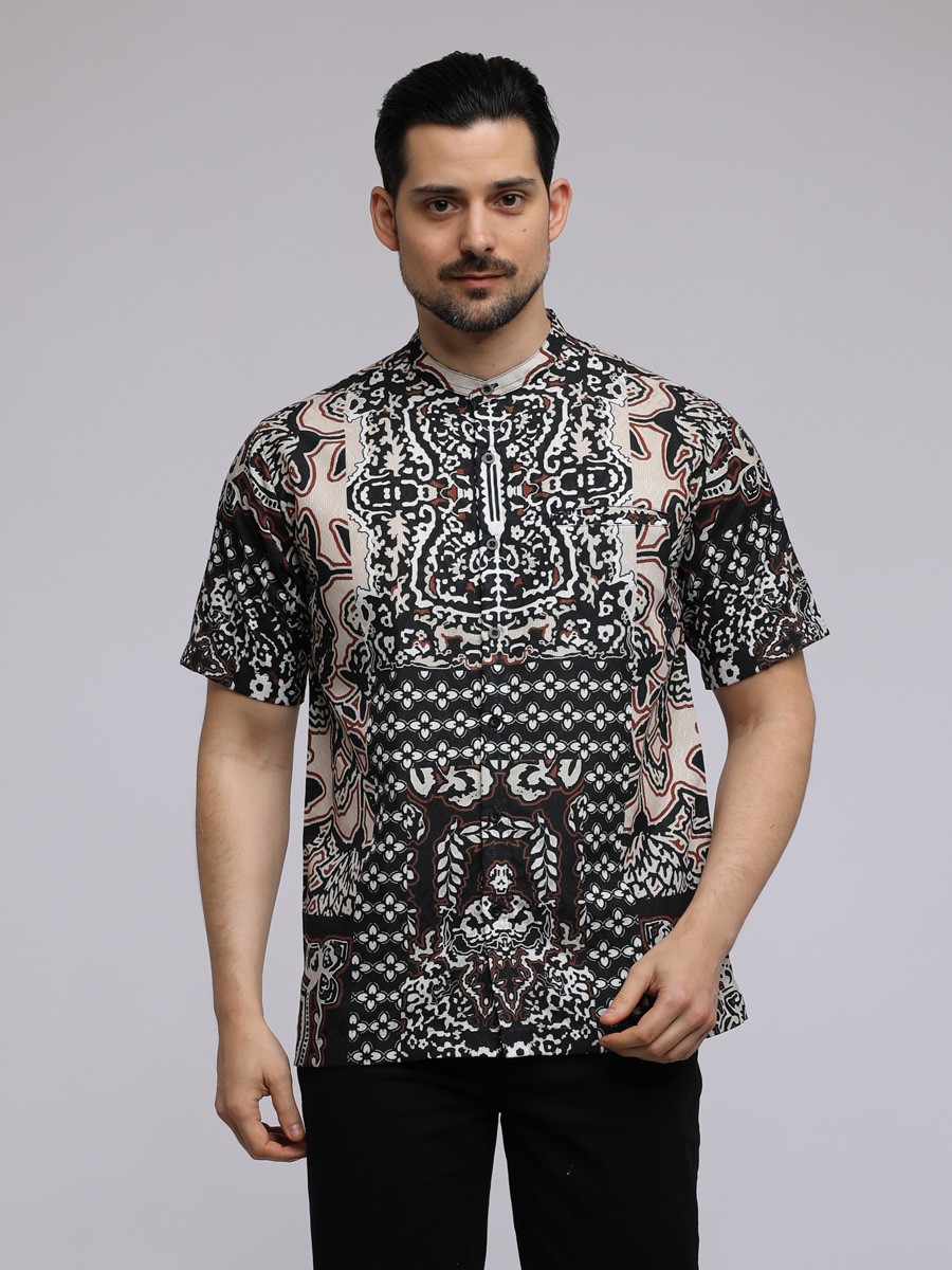 Sekar Jagad Kaftan Shirt