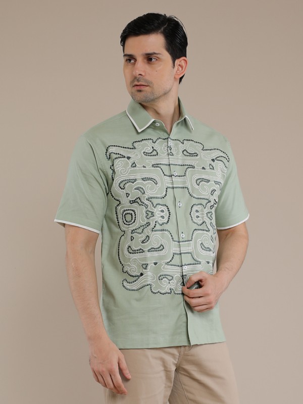 Jade Ornament Embroidery Shirt