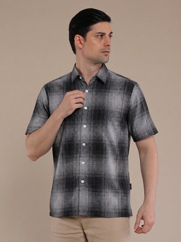 Charcoal Grey Flannel Checkered Short Sleeve Shirt